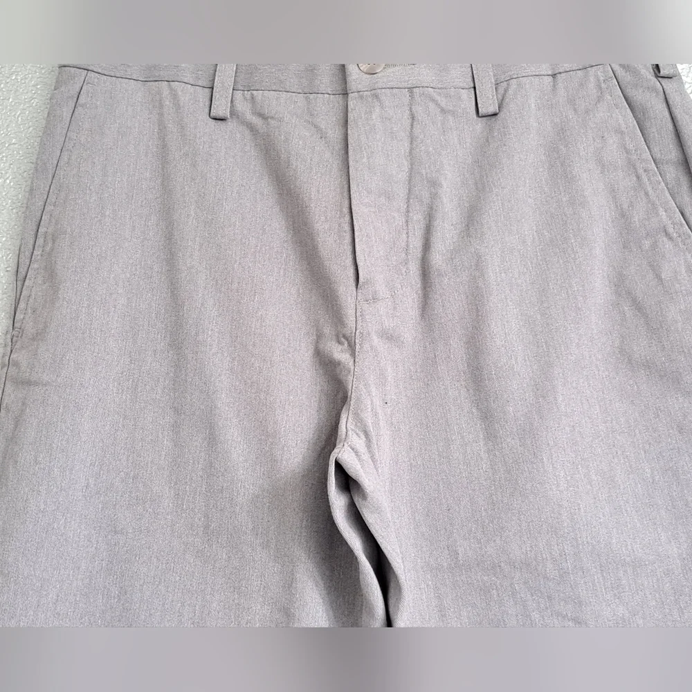 Croft & Barrow Men's Grey Pants    Size 30x30